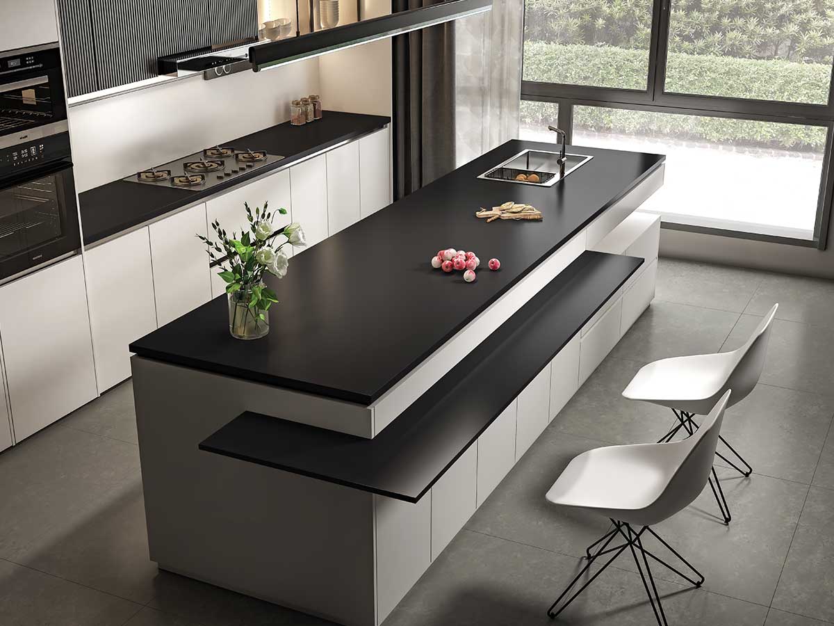 STARY BLACK