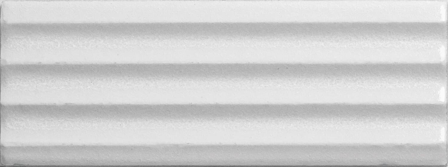 STRIPA WHITE Tiles