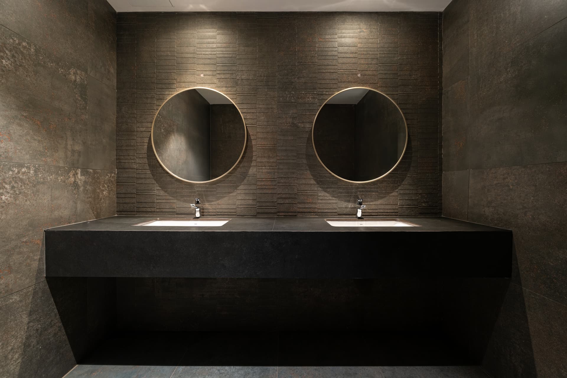 How to Choose the Right Wash Basin Size for Your Bathroom